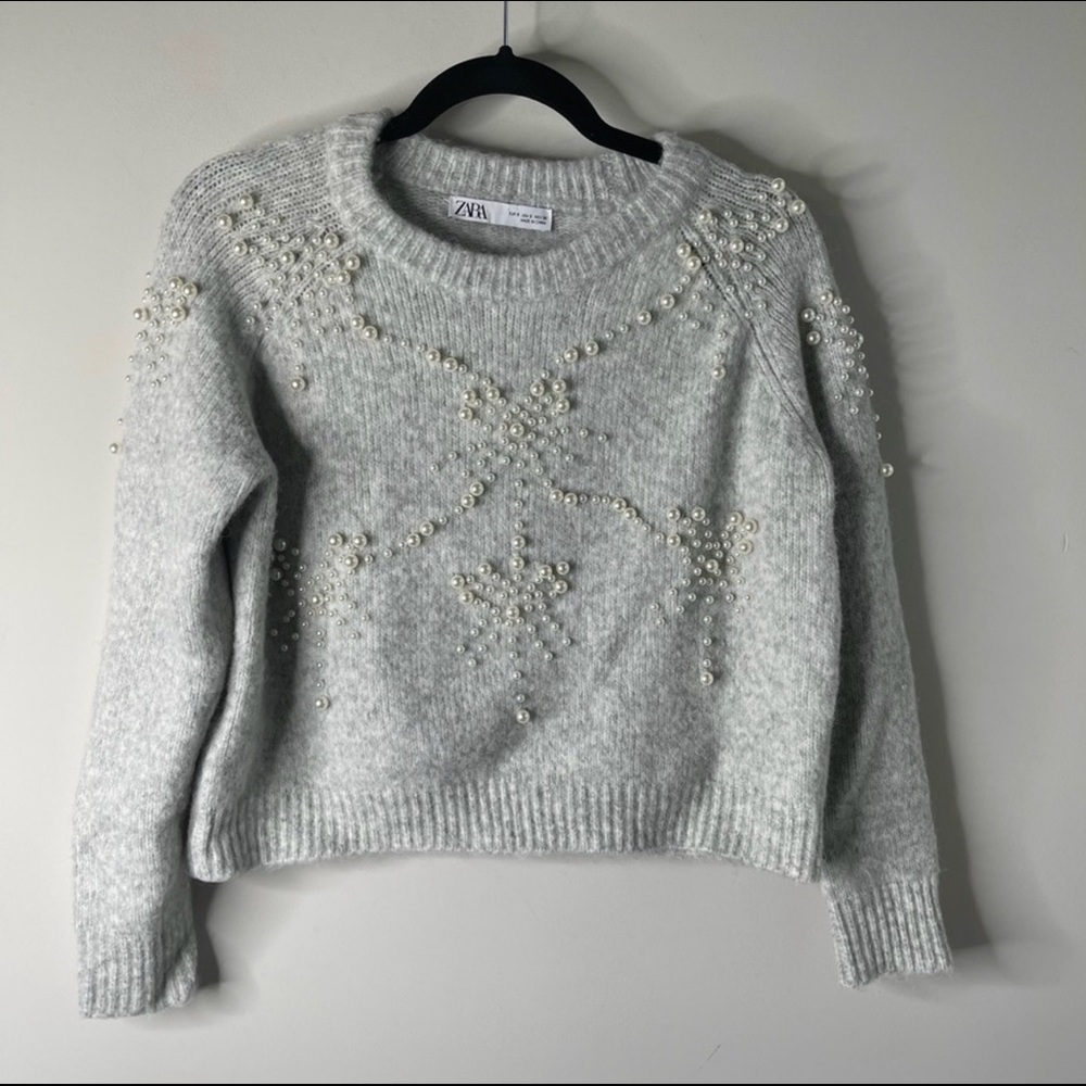NWOT Zara Snowflake Pearl Winter Sweater
